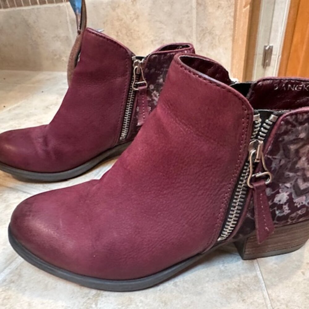 MIZ MOOZ Boots Red Leather Floral Velvet Bangkok  - Size 38 (7.5-8)